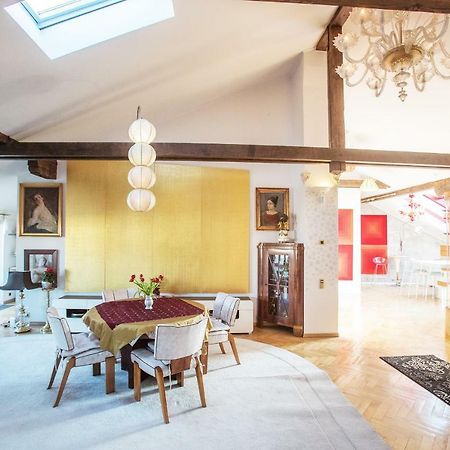 Unique Luxury Loft With Terrace In Old Town Apartment ปราก ภายนอก รูปภาพ