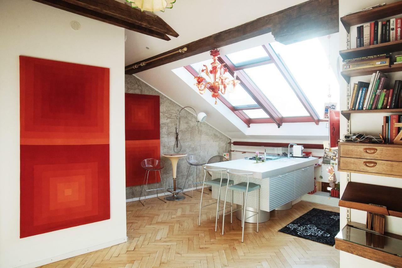 Unique Luxury Loft With Terrace In Old Town Apartment ปราก ภายนอก รูปภาพ